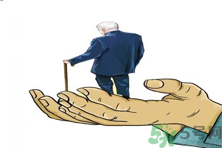 帕金森是什么？帕金森的癥狀有哪些？