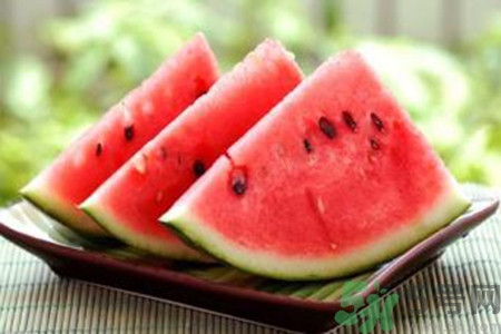 秋季為什么不能吃瓜？秋季吃瓜有什么危害？