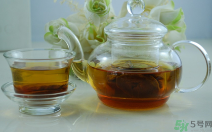 金銀花可以和羅漢果一起泡水喝嗎？羅漢果金銀花茶功效及做法