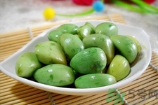 醋泡大蒜可以治療灰指甲嗎？醋泡大蒜怎樣治療灰指甲？