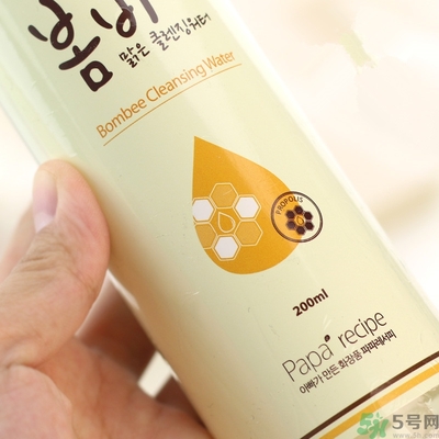 春雨卸妝水好用嗎？春雨卸妝水怎么使用？
