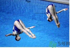跳水運動員為什么跳水后要洗澡？跳水后為什么要洗澡