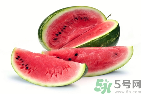 口腔潰瘍可以吃西瓜嗎？口腔潰瘍能不能吃西瓜？