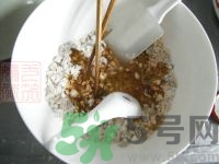 五仁月餅是哪五仁？五仁月餅是哪五種材料？