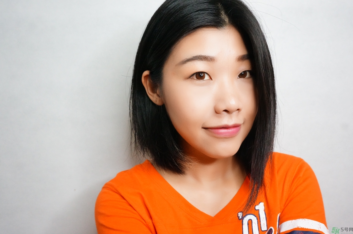 雅詩(shī)蘭黛晶透沁白淡斑精粹水怎么樣？雅詩(shī)蘭黛淡斑水好用嗎？