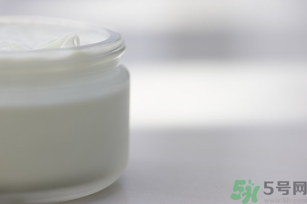 妝前乳有必要用嗎？妝前乳什么時候用？