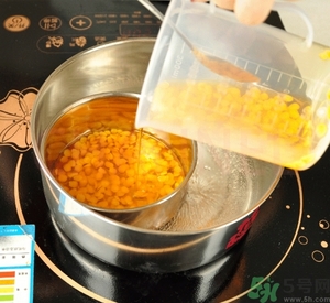潤(rùn)唇膏怎么做？潤(rùn)唇膏自制方法