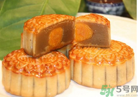 寶寶可以吃月餅嗎？寶寶吃月餅注意事項