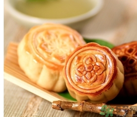 月餅可以用微波爐烤嗎？怎么用微波爐做月餅？