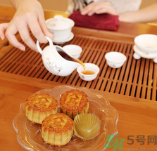 吃月餅會(huì)便秘嗎？吃月餅便秘怎么辦？