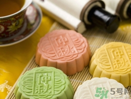 月餅為什么會(huì)變形？月餅變形了怎么辦？
