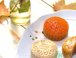 月餅一次吃多少比較好？月餅吃多了會(huì)怎樣？