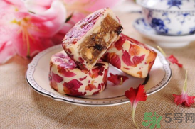 月經(jīng)期間可以吃月餅嗎？月經(jīng)期間吃月餅會(huì)長(zhǎng)胖嗎？