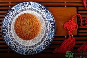 孕婦能吃月餅嗎？哺乳期可以吃月餅嗎？