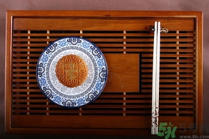 孕婦能吃月餅嗎？哺乳期可以吃月餅嗎？