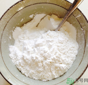 冰皮月餅粉什么牌子好？冰皮月餅粉要蒸嗎？