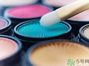 眼影可以當(dāng)眉粉用嗎？眼影可以當(dāng)鼻影用嗎？