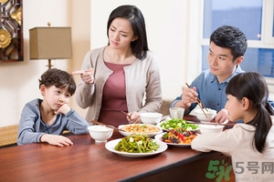 挑食的孩子怎么教育？挑食的孩子怎么辦？