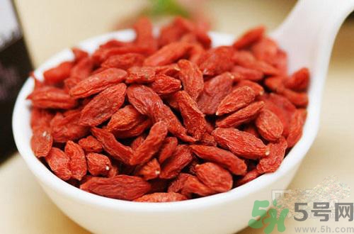 枸杞發(fā)黑能吃嗎？枸杞發(fā)黑是怎么回事？