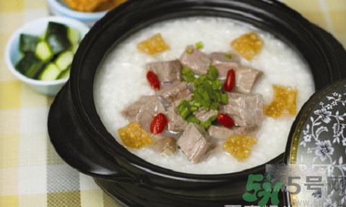 枸杞和什么一起煮粥比較好？枸杞怎么煮粥？