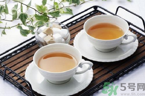 黃芪當(dāng)歸可以泡水喝嗎？黃芪當(dāng)歸泡水喝有什么功效？