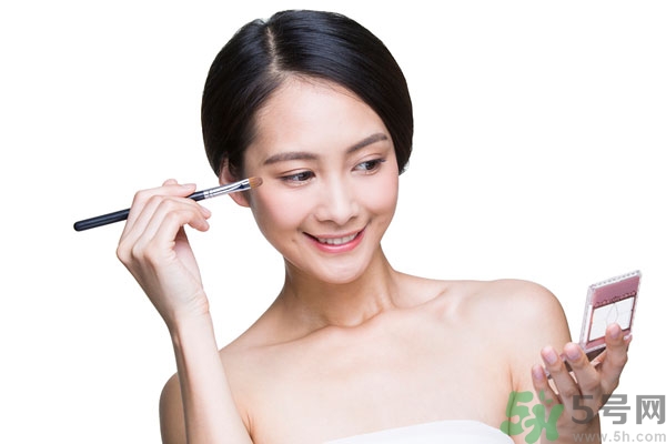 眼影干了怎么辦？眼影保質(zhì)期一般多久？