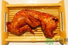 兔肉不能和什么一起吃？什么人不能吃兔肉？