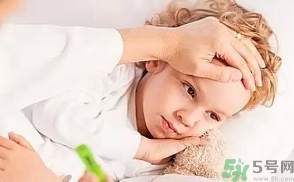 寶寶發(fā)燒如何物理降溫？寶寶發(fā)燒如何快速退燒？
