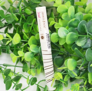悅詩風(fēng)吟睫毛膏怎么樣？悅詩風(fēng)吟纖巧精細(xì)睫毛膏好用嗎？