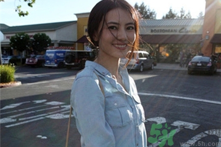 襯衣怎么洗不皺？洗衣機(jī)如何洗襯衫不會(huì)皺？