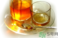 早晨空腹喝蜂蜜水好嗎？蜂蜜水什么時候喝好？