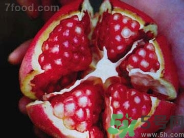 石榴里面發(fā)黑能不能吃？石榴發(fā)黑怎么辦？