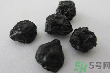 如何鑒別真假黑枸杞？黑枸杞價格多少？