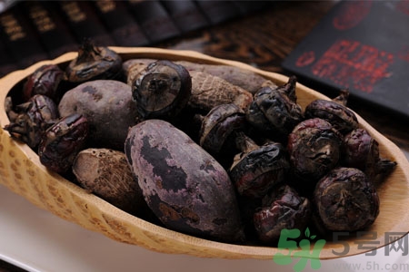 荸薺怎么去皮？荸薺煮多長時間？