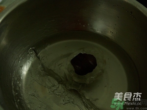 水晶月餅用的什么粉？水晶月餅的做法及配方