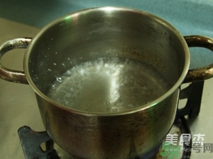 水晶月餅用的什么粉？水晶月餅的做法及配方
