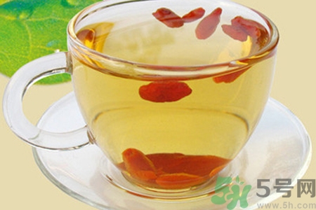 枸杞和檸檬能一起泡水喝嗎？檸檬枸杞茶的功效