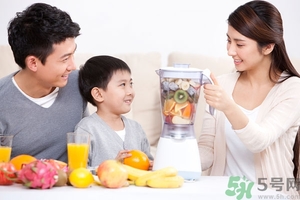 蘋果和火龍果哪個(gè)減肥？蘋果和火龍果可以一起榨汁嗎？