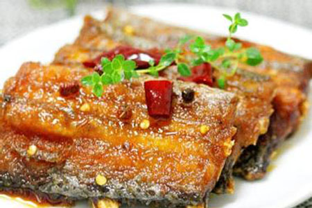如何挑選新鮮魚(yú)？怎樣吃到不被污染的魚(yú)？