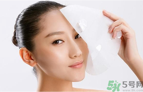 敷面膜臉上刺痛是怎么回事？如何正確敷面膜
