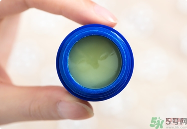 Blistex碧唇小藍(lán)罐好用嗎？怎么用？