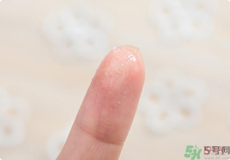 Blistex碧唇小藍(lán)罐好用嗎？怎么用？