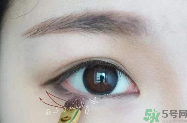 iu李智恩桃花妝怎么化？iu李智恩桃花妝怎么打造？