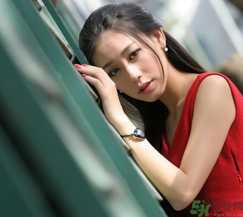 女性頭暈?zāi)垦Ｔ趺椿厥?？女性頭暈?zāi)垦Ｔ趺崔k？