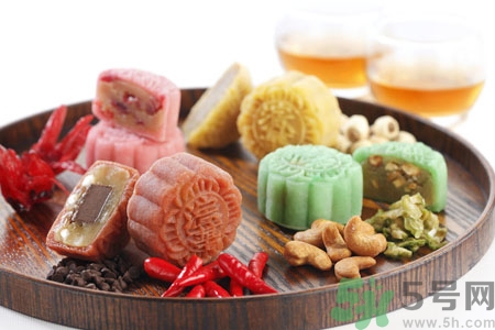 一塊月餅的熱量有多少？一塊月餅的熱量多久能消耗？