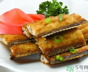 帶魚(yú)和西紅柿可以一起吃嗎？帶魚(yú)可以和番茄一起吃嗎？