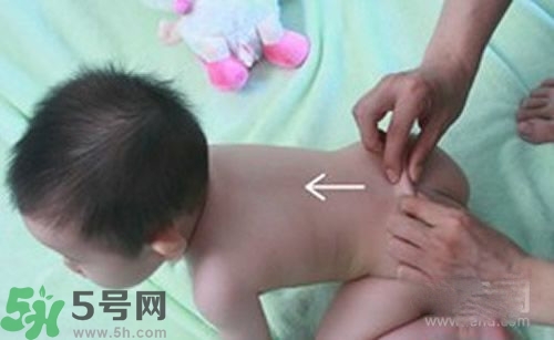 積食發(fā)燒怎么推拿？積食發(fā)燒推拿手法圖解
