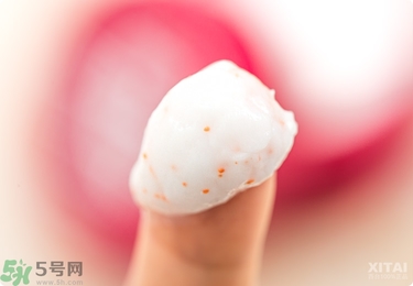 資生堂護手霜怎么樣？資生堂護手霜100g紅罐好用嗎？