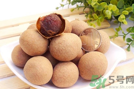 干桂圓一天可以吃幾個？干桂圓怎么吃最有營養(yǎng)？