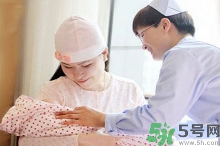 秋天怎么坐月子？秋天坐月子需要注意什么？